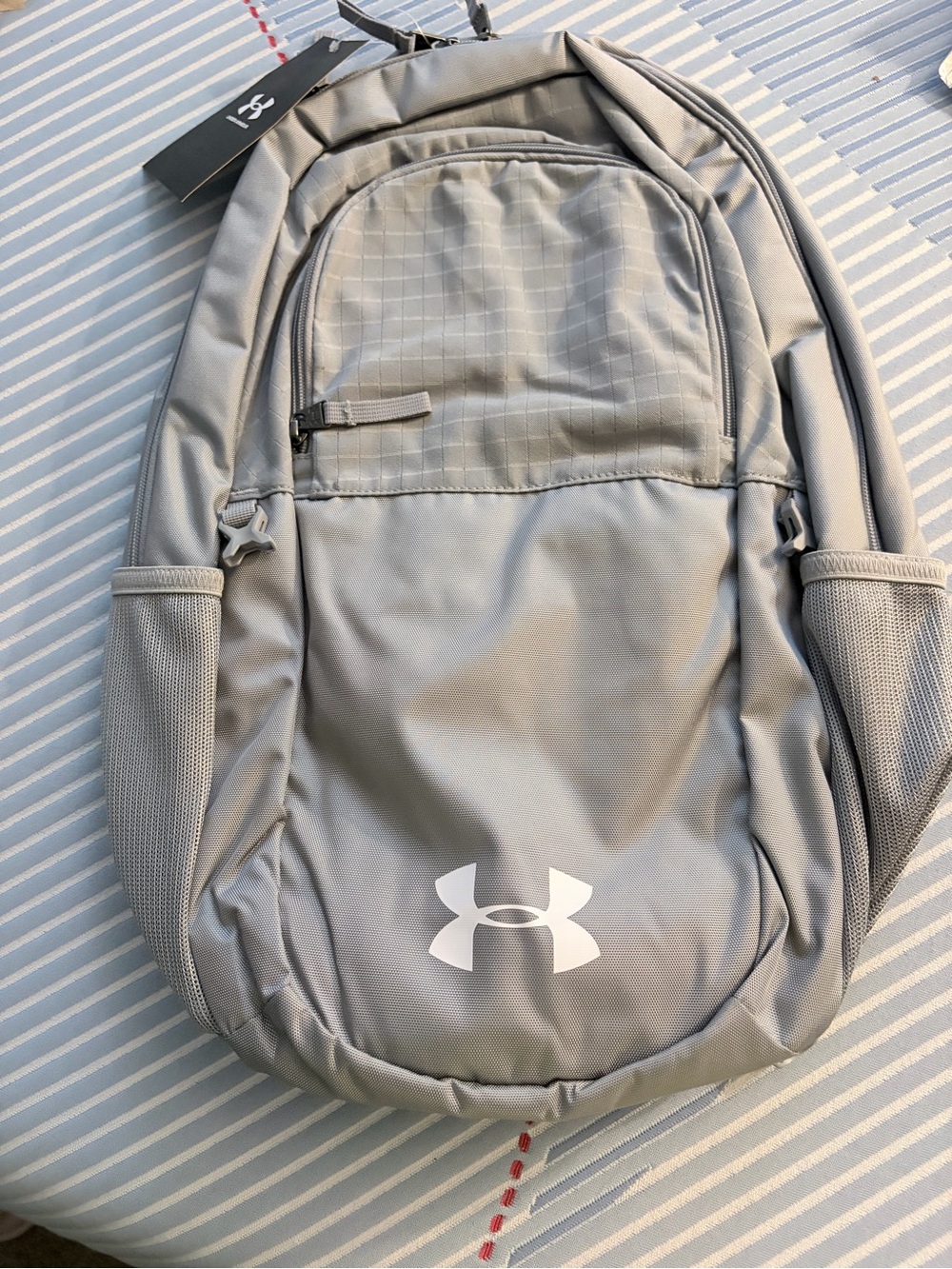 Under Armour Light Gray Men's Everyday Backpack